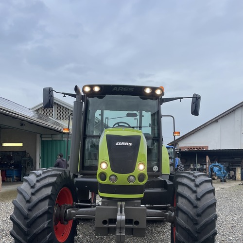 CLAAS ARES 577