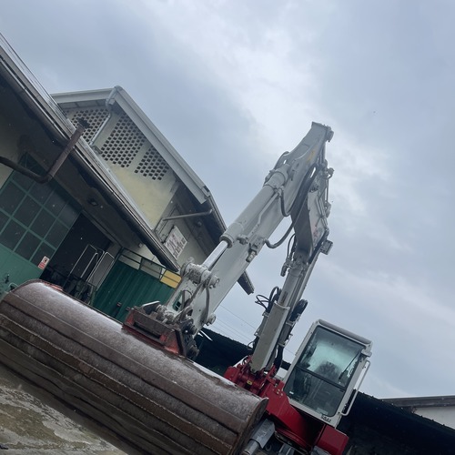 ESCAVATORE TAKEUCHI