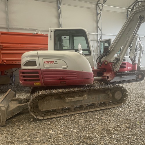 ESCAVATORE TAKEUCHI TB290